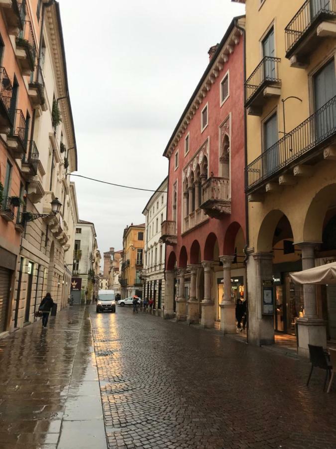 Le Terrazze Lägenhet Vicenza Exteriör bild