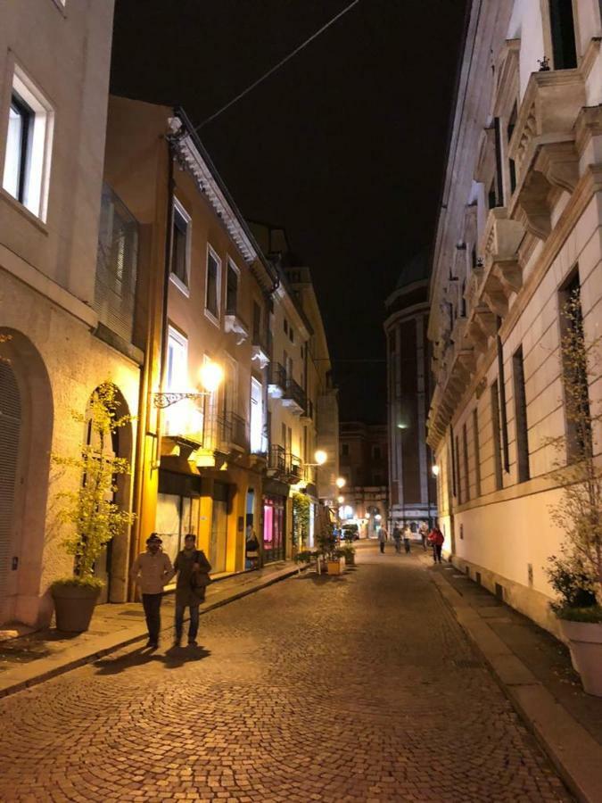 Le Terrazze Lägenhet Vicenza Exteriör bild